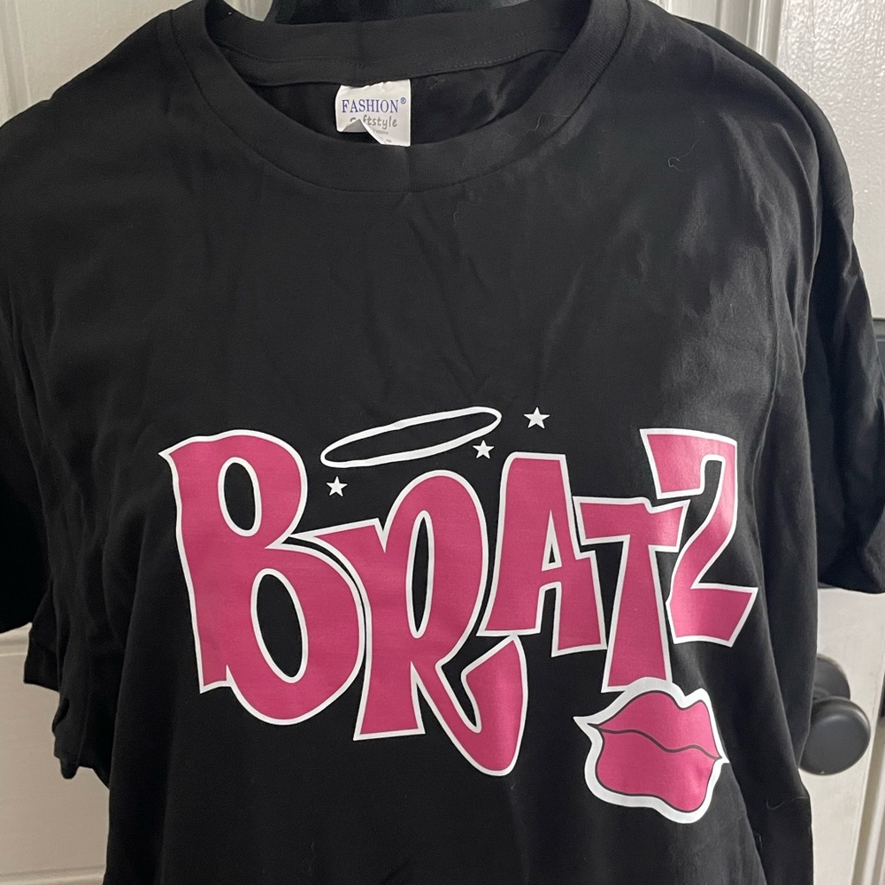 BRATZ Graphic Tee